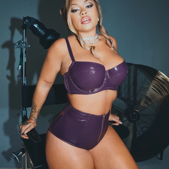 Savage X Fenty Playtime Purple Leather Tease Vinyl Balconette Bra - Picture 1 of 7